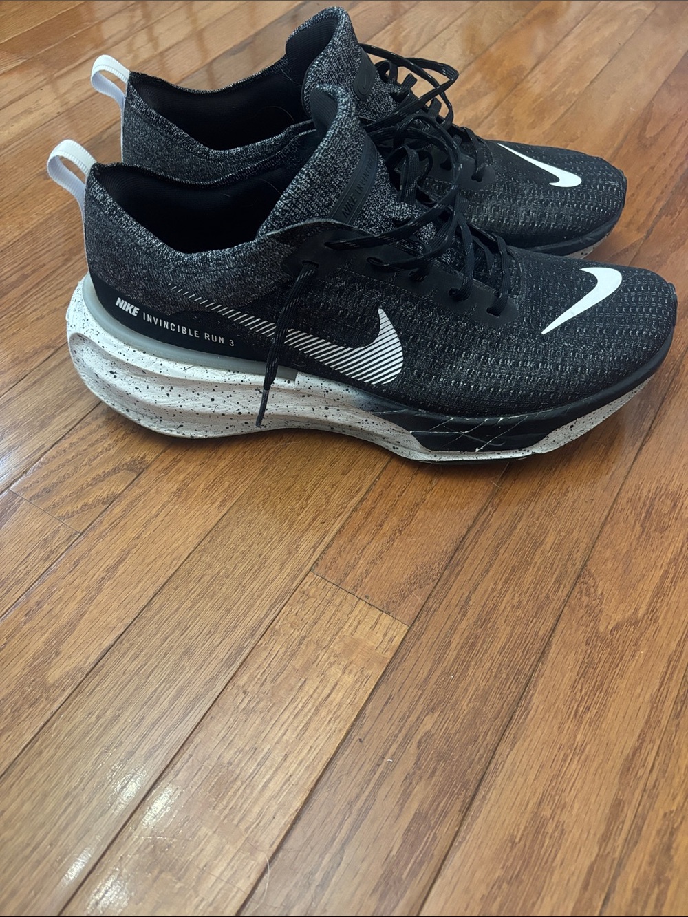 Nike Invincible Run 3 Zoom X SZ 13